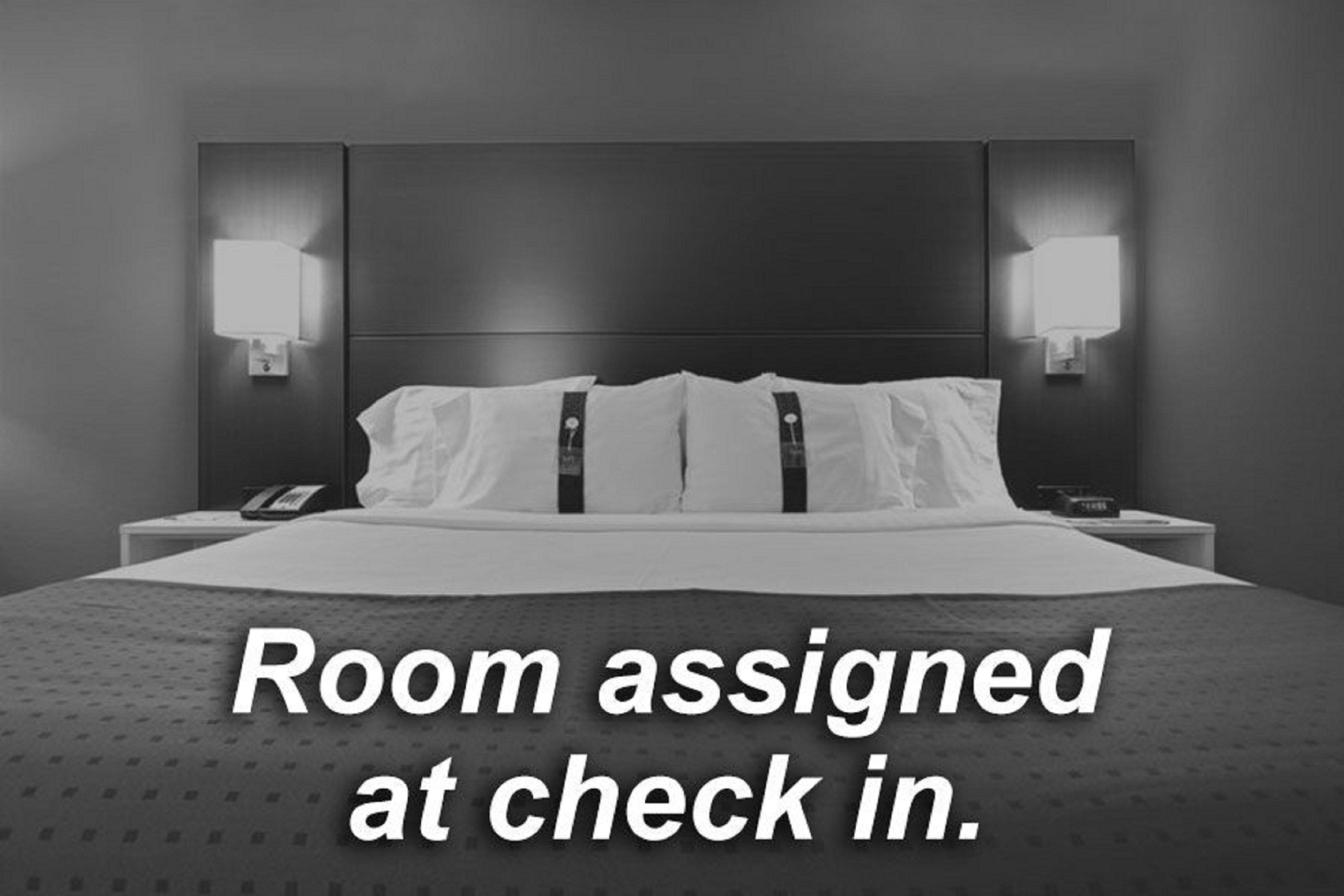 Holiday Inn Express Munising-Lakeview, An Ihg Hotel Bagian luar foto