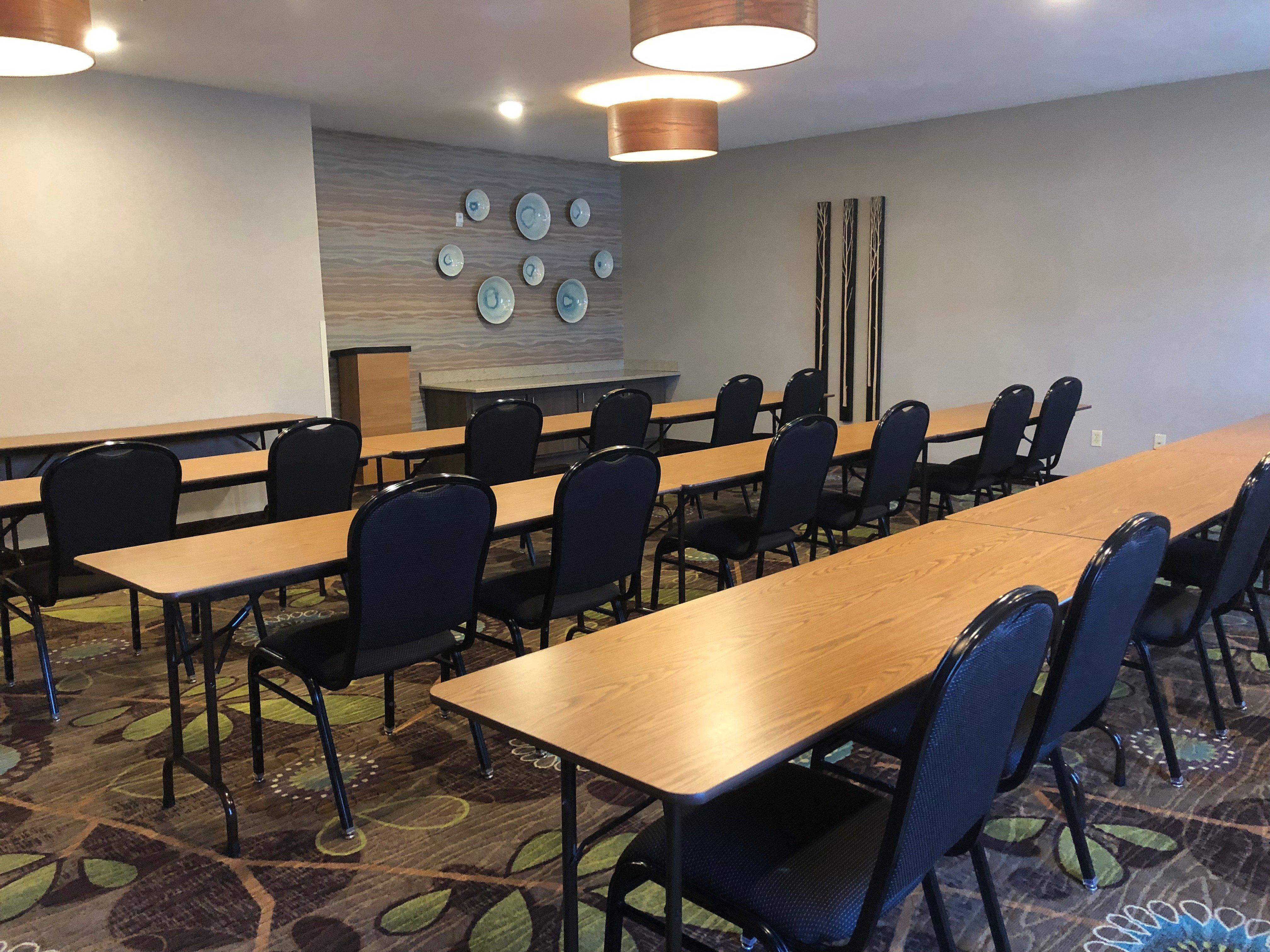 Holiday Inn Express Munising-Lakeview, An Ihg Hotel Bagian luar foto