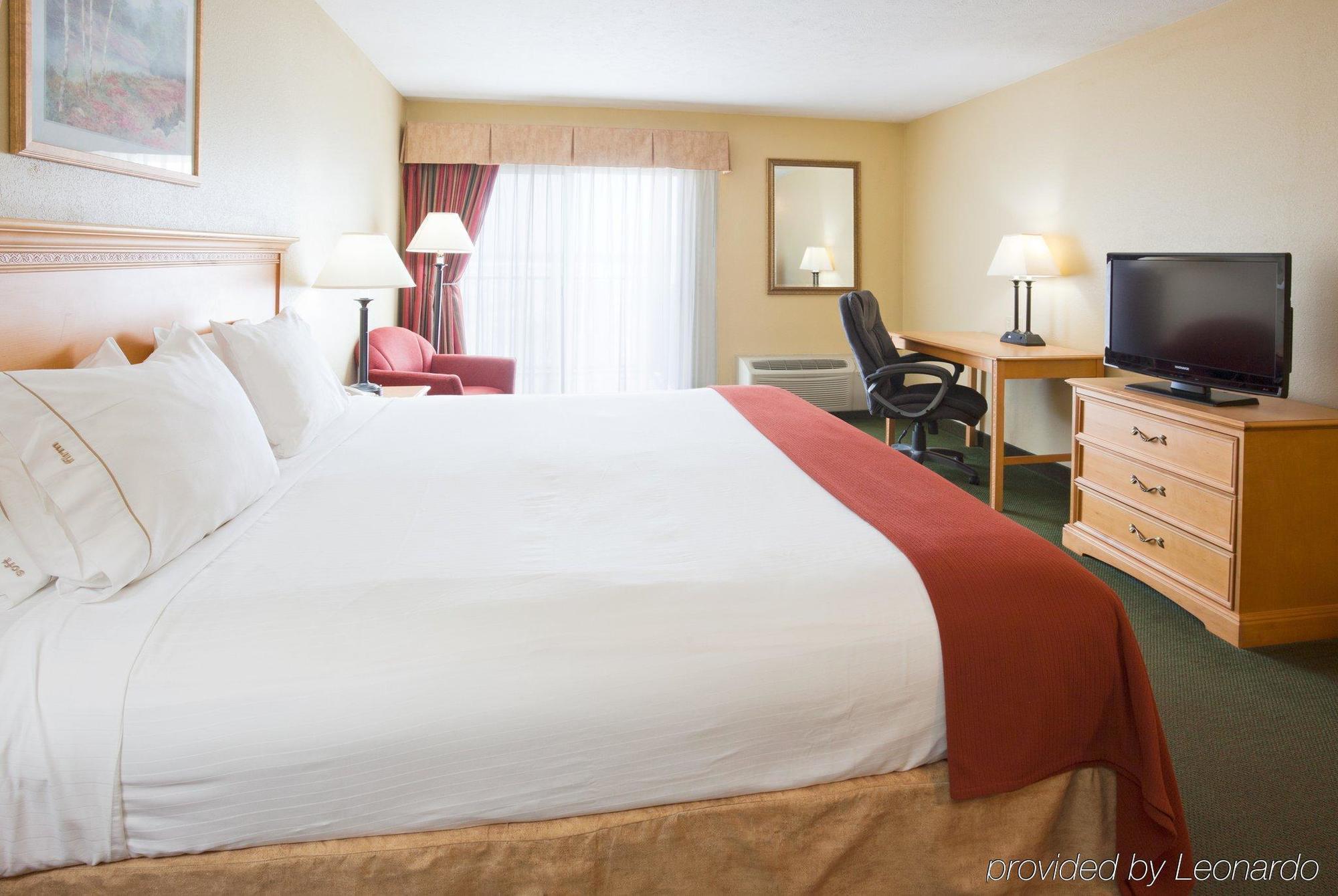 Holiday Inn Express Munising-Lakeview, An Ihg Hotel Ruang foto
