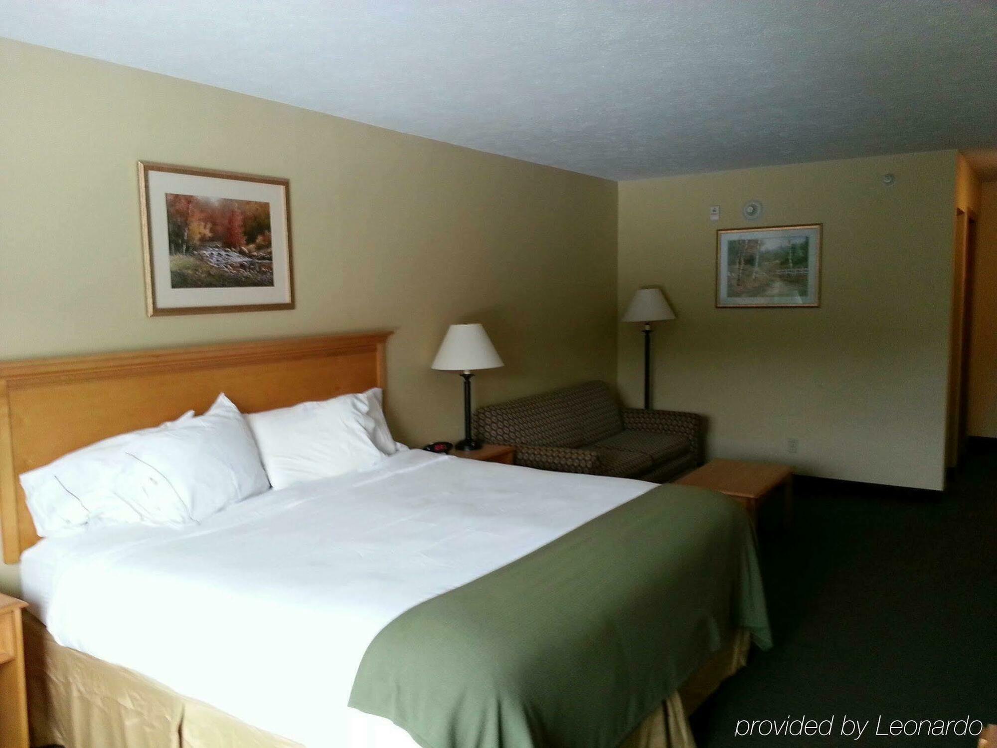 Holiday Inn Express Munising-Lakeview, An Ihg Hotel Bagian luar foto