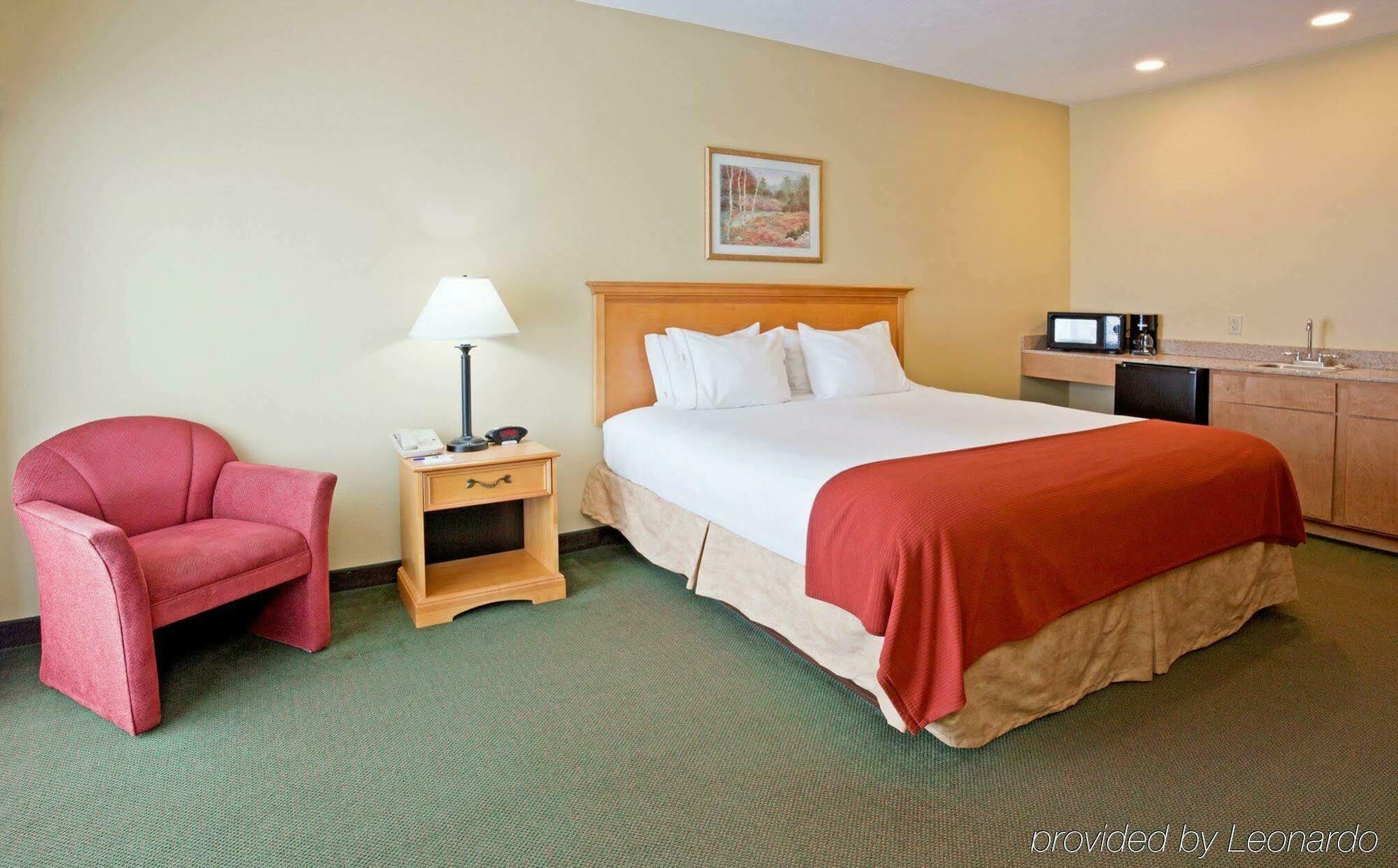 Holiday Inn Express Munising-Lakeview, An Ihg Hotel Ruang foto